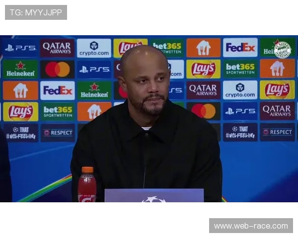 拜仁慕尼黑2-0战胜圣吉罗斯，边翼卫前插助攻锁定胜局